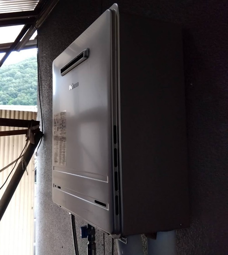 【福山市】石油ボイラー故障でお湯が使えない…急なトラブルにも迅速対応！ガス給湯器取替工事事例